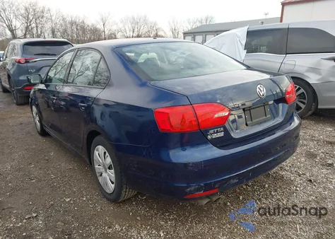 2014 Volkswagen Jetta 2.0L S из США, поврежденный, VIN 3VW2K7AJ1EM239612